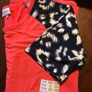 Lularoe large Gigi